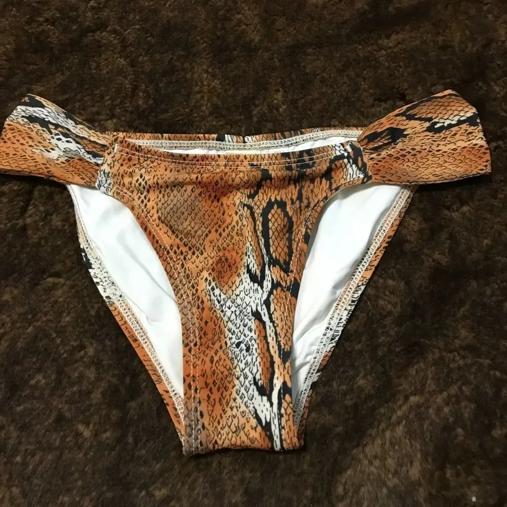 L*Space Full Cut Bikini‎ Bottoms nwot
